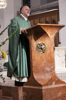 &laquo;Ми&nbsp;досвідчуємо жах від страшних військових злочинів, які російські окупанти щодня чинять проти українського народу&raquo;,&nbsp;&mdash; владика Богдан Дзюрах під час &laquo;Служби націй&raquo;