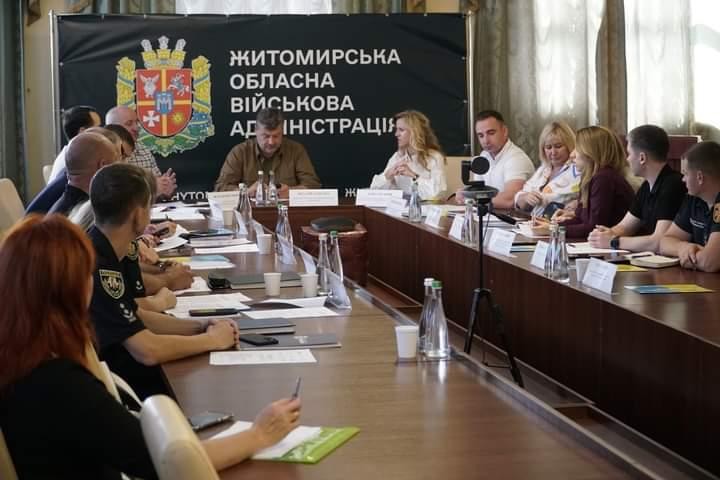 На Житомирщині стартує пілотний проєкт з упровадження Концепції системи забезпечення безпеки в закладах освіти На Житомирщині стартує пілотний проєкт з упровадження Концепції системи забезпечення безпеки в закладах освіти