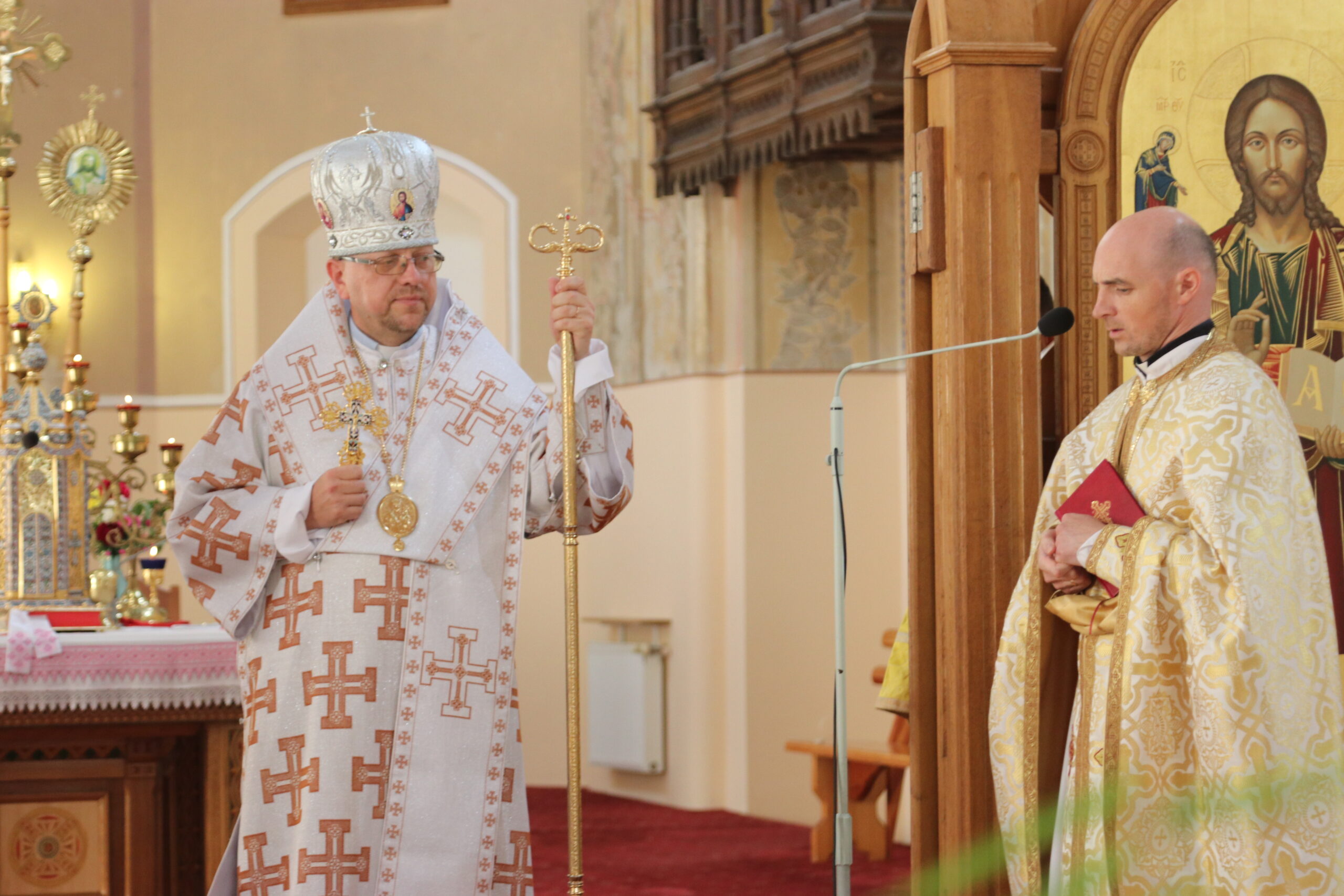 «Нехай наша щира молитва дійде до Бога»: Медичні працівники разом з капеланами Львівської архиєпархії звершили прощу до Кохавинської Богородиці «Нехай наша щира молитва дійде до Бога»: Медичні працівники разом з капеланами Львівської архиєпархії звершили прощу до Кохавинської Богородиці