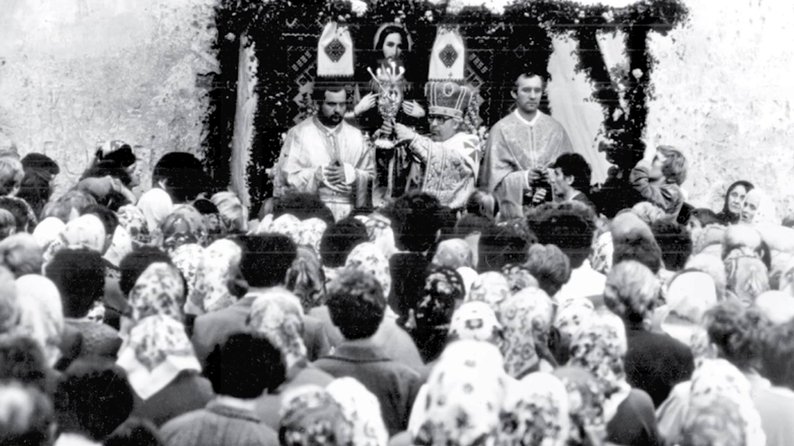 Перший майдан українців у Москві. Історія однієї фотографії Перший майдан українців у Москві. Історія однієї фотографії