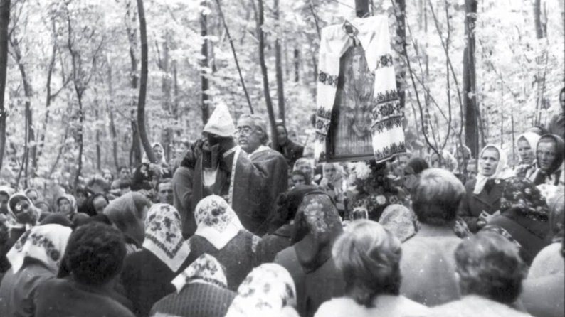 Перший майдан українців у Москві. Історія однієї фотографії Перший майдан українців у Москві. Історія однієї фотографії