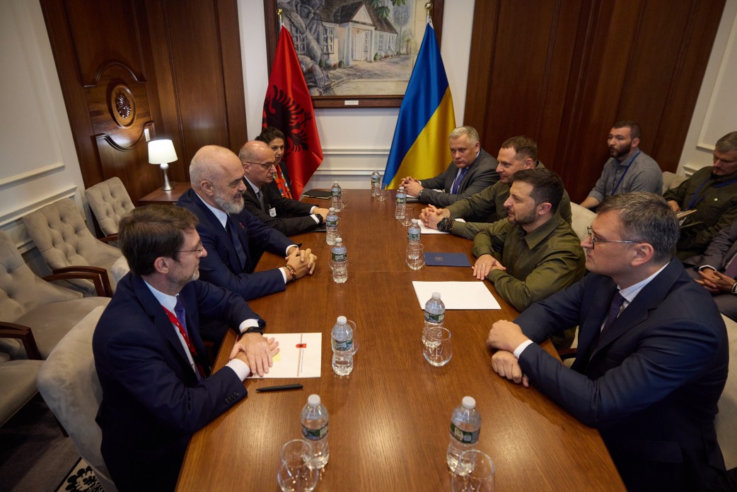 У Нью-Йорку Президент провів зустріч із Прем’єр-міністром Албанії У Нью-Йорку Президент провів зустріч із Прем’єр-міністром Албанії