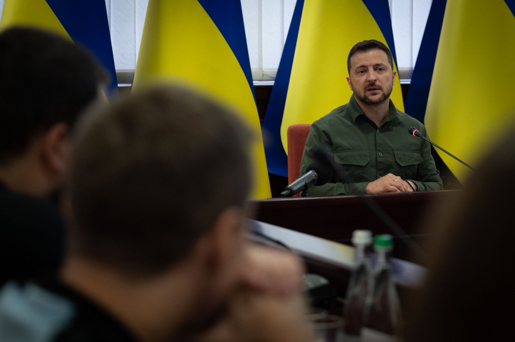 Україна стає впливовою державою, і спорт має бути невід’ємною частиною цього впливу – Президент на зустрічі зі студентами спортивних навчальних закладів Україна стає впливовою державою, і спорт має бути невід’ємною частиною цього впливу – Президент на зустрічі зі студентами спортивних навчальних закладів