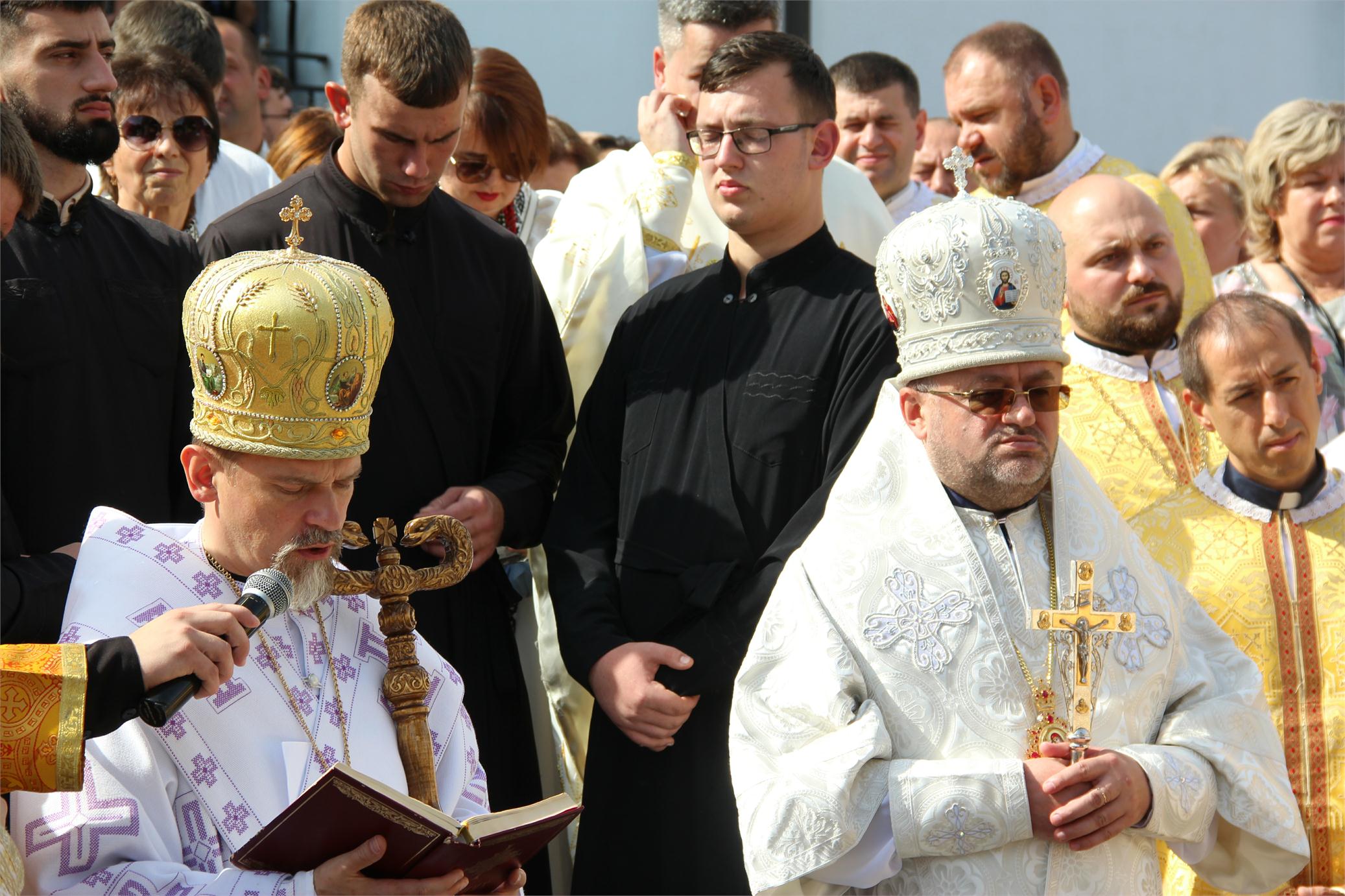 Відбулася ХІІІ Всеукраїнське паломництво освітян до Зарваниці Відбулася ХІІІ Всеукраїнське паломництво освітян до Зарваниці