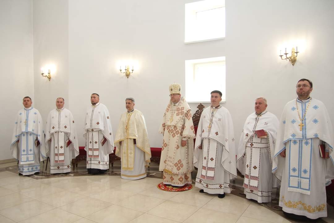 «Віддаймо під опіку святих мучениць розвиток нашої Церкви, до якої належимо», – Владика Володимир на парафії «свв. Софії, Віри, Надії та Любові» «Віддаймо під опіку святих мучениць розвиток нашої Церкви, до якої належимо», – Владика Володимир на парафії «свв. Софії, Віри, Надії та Любові»