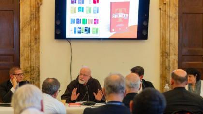 Злочини зловживань проти неповнолітніх: рівновага між таємницею і прозорістю Злочини зловживань проти неповнолітніх: рівновага між таємницею і прозорістю