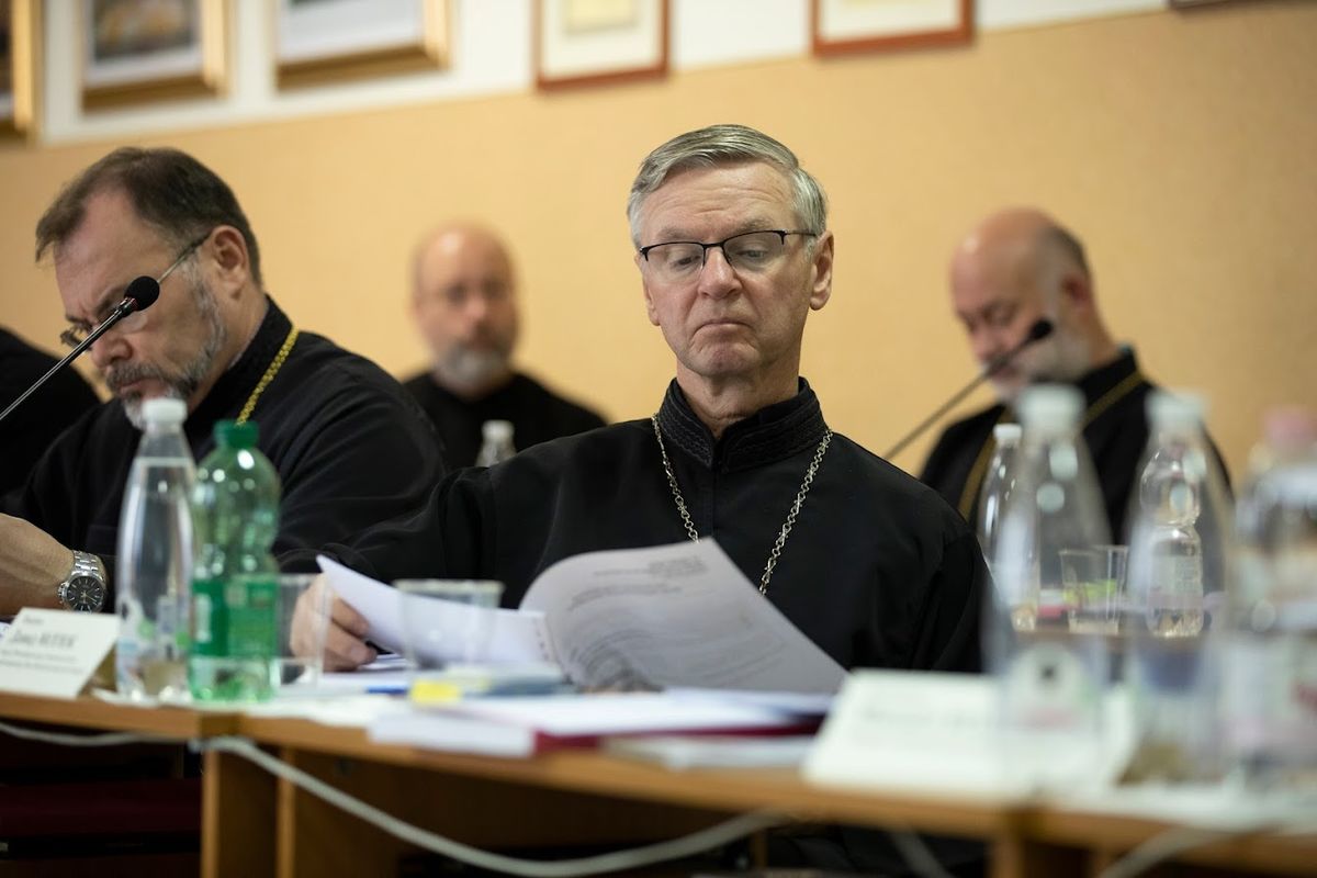 Звіт показує глобальне служіння Церкви: на Синоді Єпископів УГКЦ обговорили фінансову звітність Церкви Звіт показує глобальне служіння Церкви: на Синоді Єпископів УГКЦ обговорили фінансову звітність Церкви