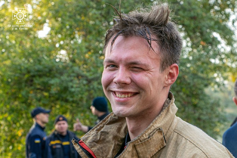 У Києві пройшов огляд-конкурс на кращу бойову підготовку серед пожежно-рятувальних підрозділів столиці У Києві пройшов огляд-конкурс на кращу бойову підготовку серед пожежно-рятувальних підрозділів столиці