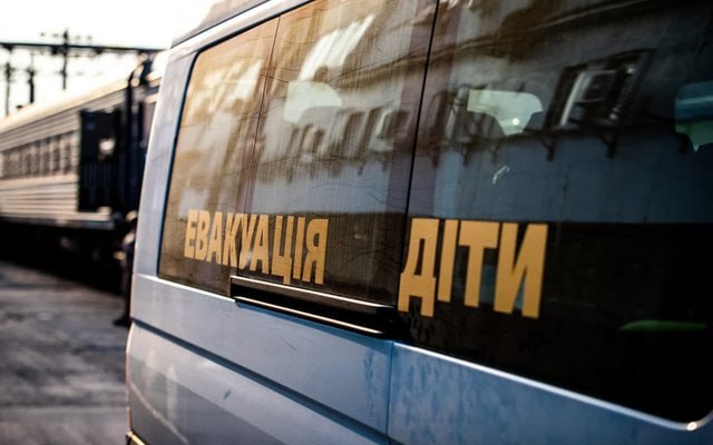 Наприкінці серпня прийнято рішення про проведення обов’язкової евакуації дітей та їхніх родин зі Степногірську Наприкінці серпня прийнято рішення про проведення обов’язкової евакуації дітей та їхніх родин зі Степногірську
