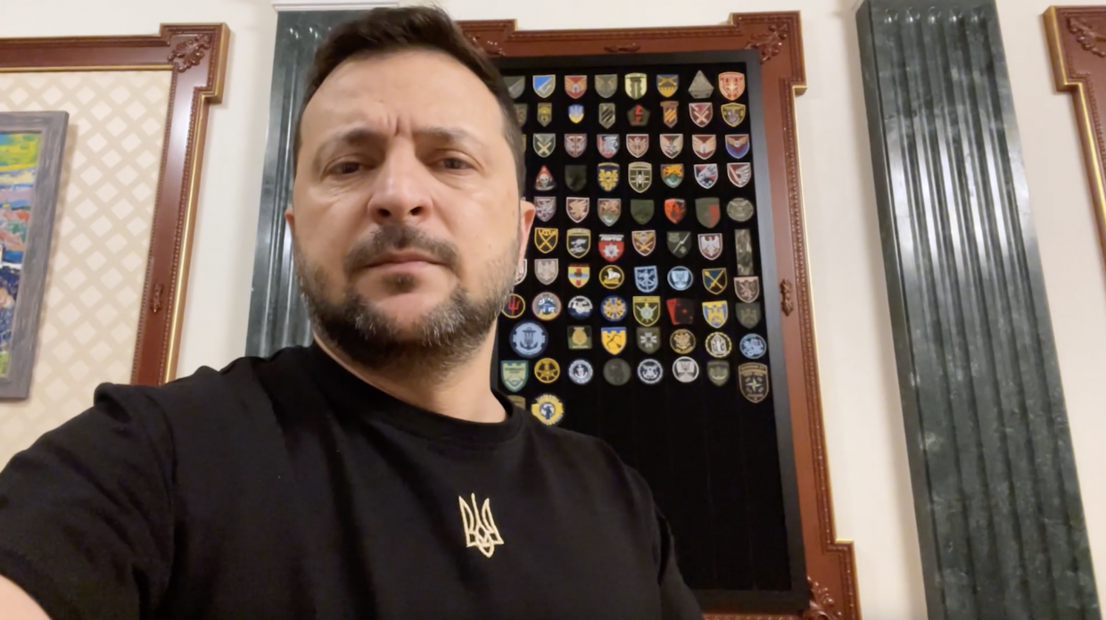 Кожен російський удар – це аргумент, що тиску на державу-терориста недостатньо – звернення Президента Володимира Зеленського Кожен російський удар – це аргумент, що тиску на державу-терориста недостатньо – звернення Президента Володимира Зеленського