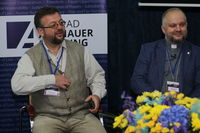 &laquo;Молитва воюючого народу&raquo;: представники різних Церков обговорили роль молитви в&nbsp;час війни