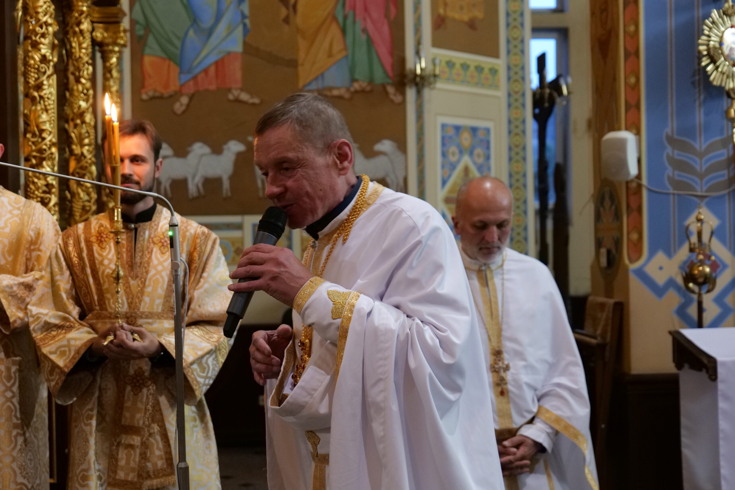 Митрополит Ігор привітав отця Романа Луковського з 60-літтям та 35-річчям священства Митрополит Ігор привітав отця Романа Луковського з 60-літтям та 35-річчям священства