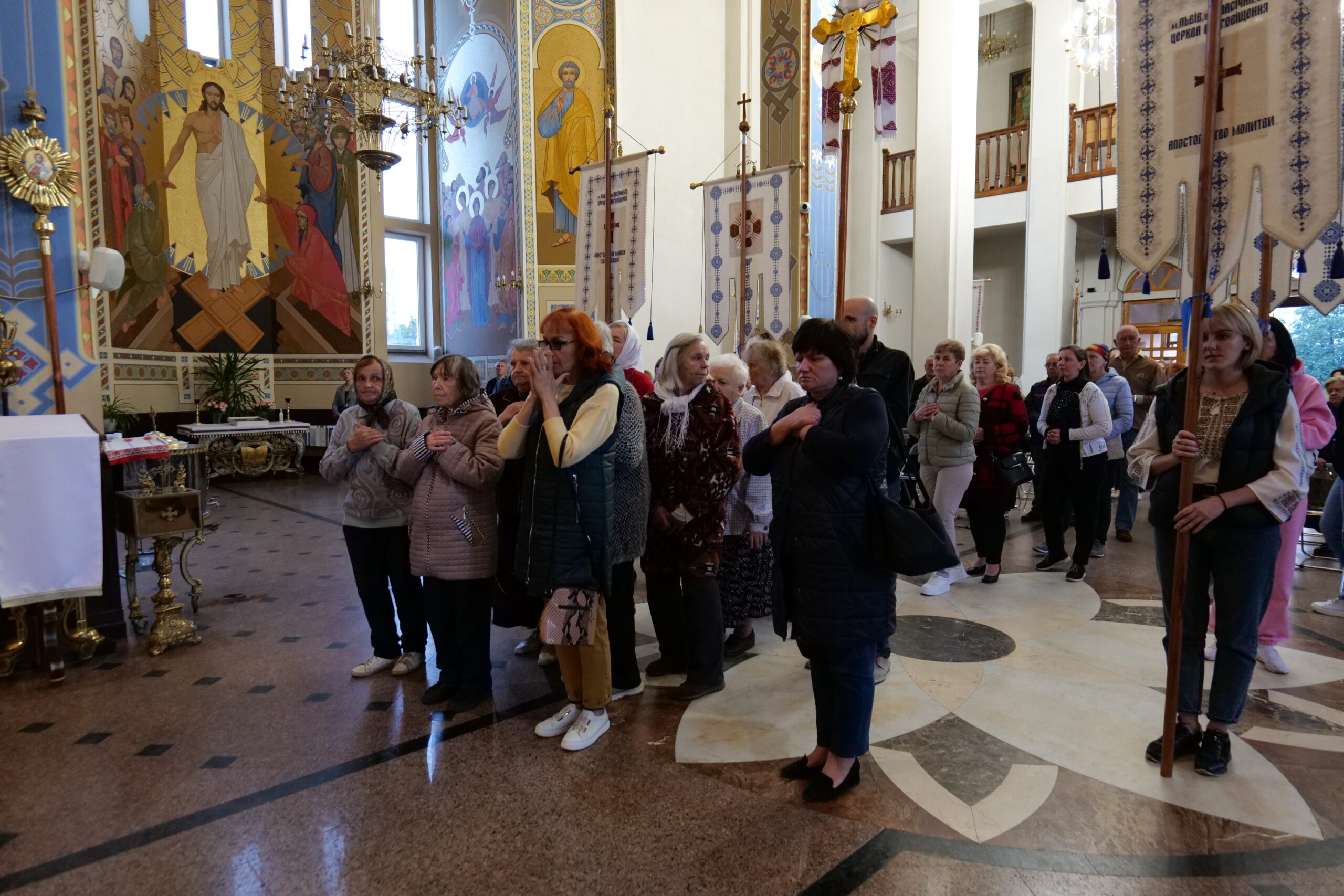 Митрополит Ігор привітав отця Романа Луковського з 60-літтям та 35-річчям священства Митрополит Ігор привітав отця Романа Луковського з 60-літтям та 35-річчям священства