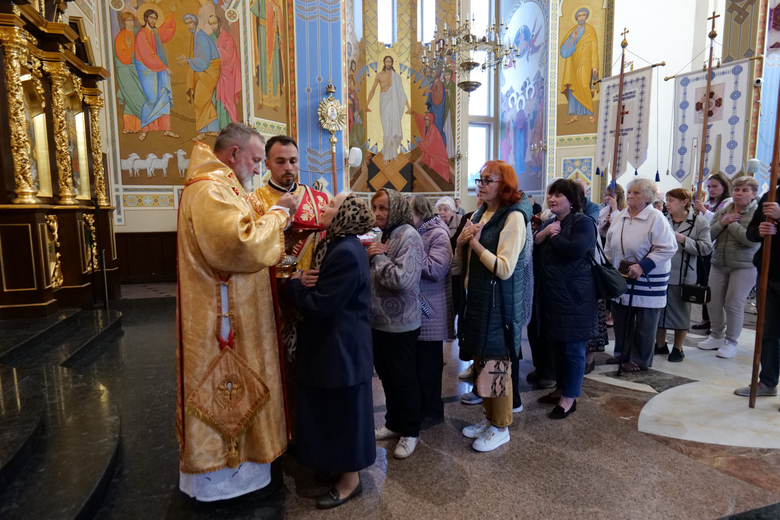 Митрополит Ігор привітав отця Романа Луковського з 60-літтям та 35-річчям священства Митрополит Ігор привітав отця Романа Луковського з 60-літтям та 35-річчям священства