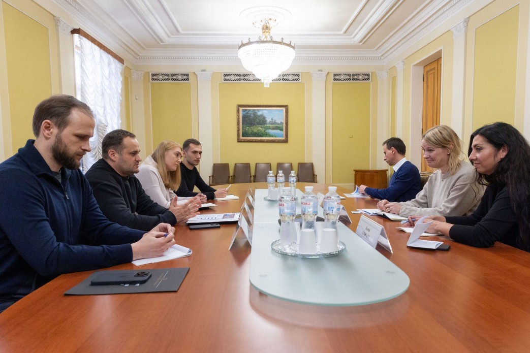 Олексій Кулеба зустрівся з представницею Управління Верховного комісара ООН з питань біженців в Україні Олексій Кулеба зустрівся з представницею Управління Верховного комісара ООН з питань біженців в Україні
