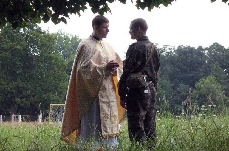 Отець Андрій Хомишин: «Наші воїни знають за що воюють і це найбільша мотивація продовжувати боротьбу» Отець Андрій Хомишин: «Наші воїни знають за що воюють і це найбільша мотивація продовжувати боротьбу»