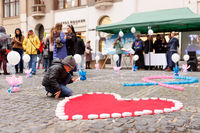 Памʼять дітей, які померли під час вагітності, вшанували у Львові Памʼять дітей, які померли під час вагітності, вшанували у Львові