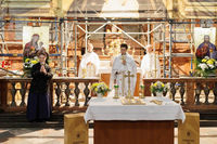 Памʼять дітей, які померли під час вагітності, вшанували у Львові Памʼять дітей, які померли під час вагітності, вшанували у Львові