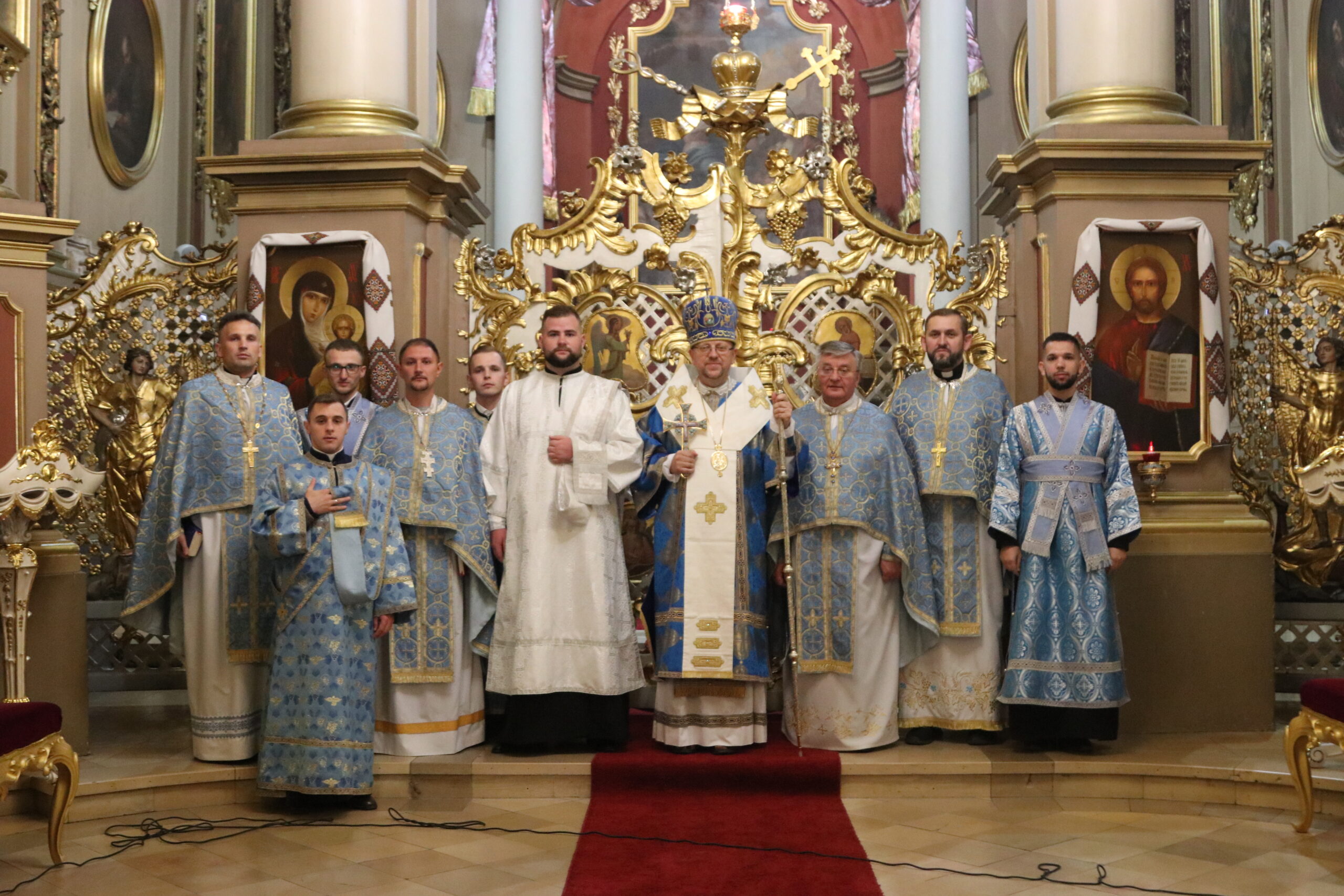 «Подаруймо йому нашу молитовну підтримку!»: Владика Володимир звершив дияконське рукоположення брата Романа Хляна «Подаруймо йому нашу молитовну підтримку!»: Владика Володимир звершив дияконське рукоположення брата Романа Хляна