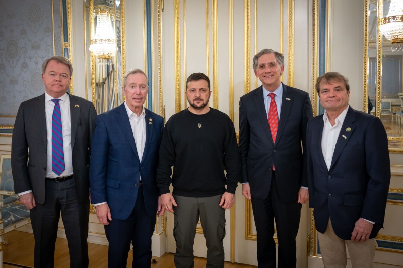 Президент України провів зустріч із делегацією американських конгресменів Президент України провів зустріч із делегацією американських конгресменів