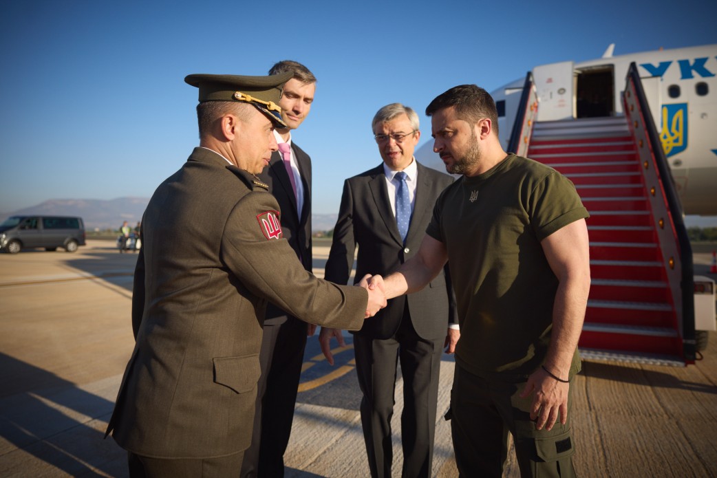 Президент зустрівся з Прем’єр-міністром Великої Британії Президент зустрівся з Прем’єр-міністром Великої Британії