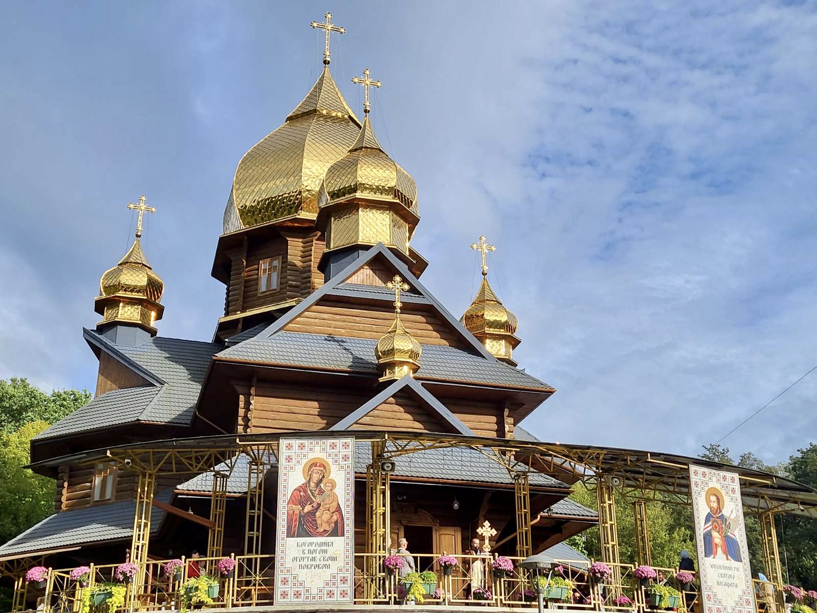 Проща Матерів Львівської Архиєпархії до Матері Божої у с. Погоня Проща Матерів Львівської Архиєпархії до Матері Божої у с. Погоня