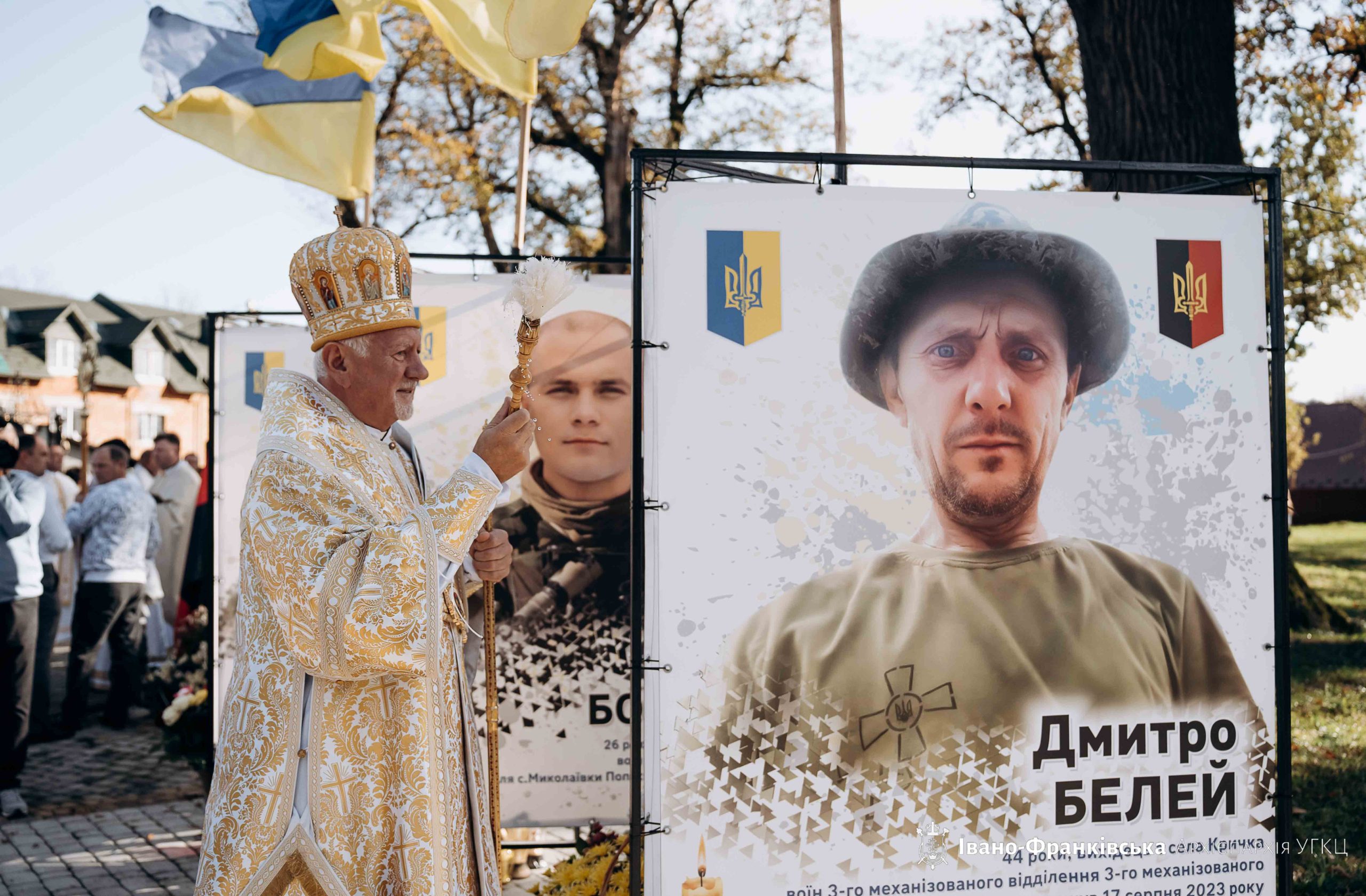 «Щасливі є ті люди, які своїми серцями стали подібні до доброї землі», – Митрополит Володимир у Солотвині «Щасливі є ті люди, які своїми серцями стали подібні до доброї землі», – Митрополит Володимир у Солотвині