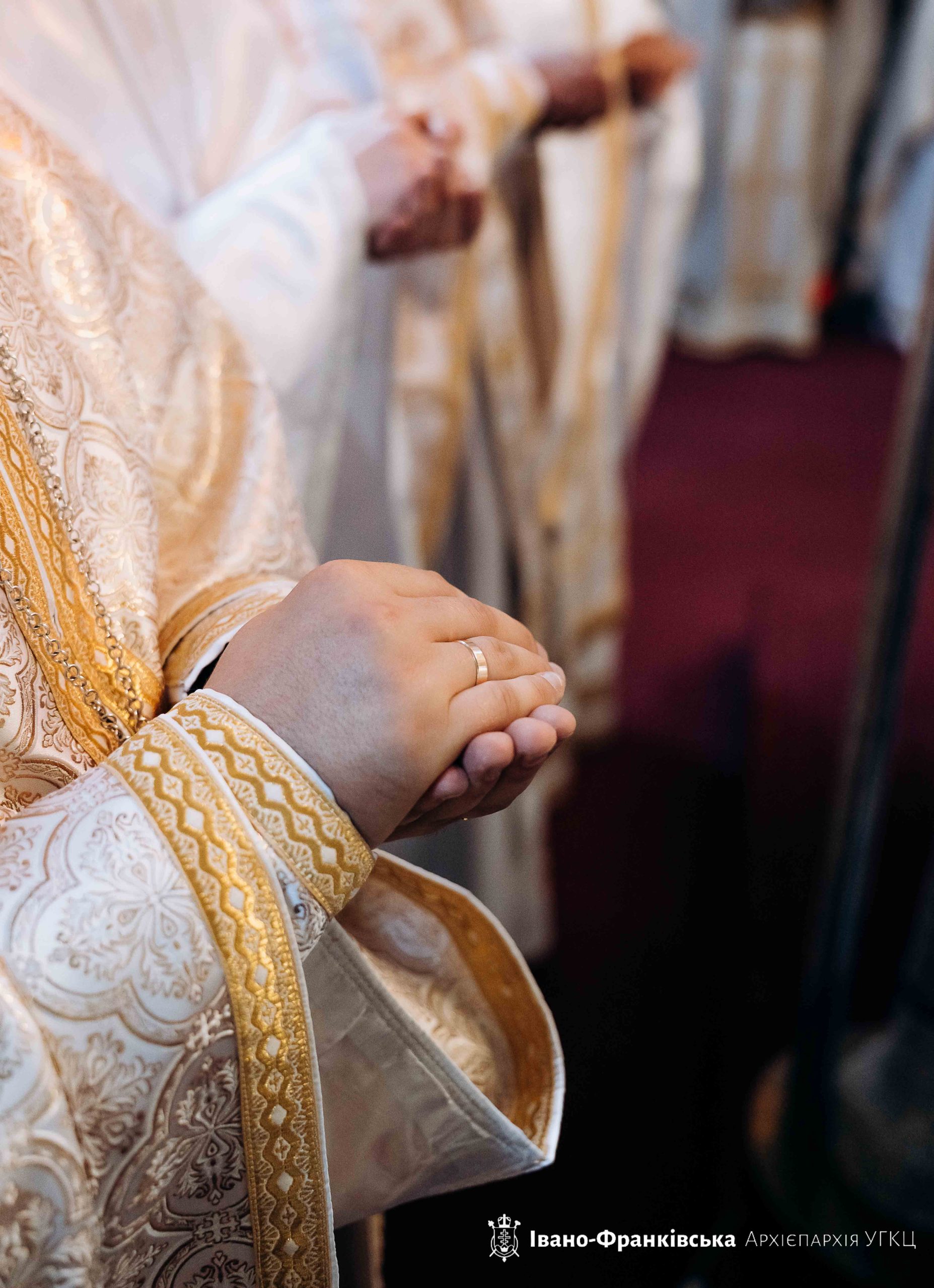 «Щасливі є ті люди, які своїми серцями стали подібні до доброї землі», – Митрополит Володимир у Солотвині «Щасливі є ті люди, які своїми серцями стали подібні до доброї землі», – Митрополит Володимир у Солотвині