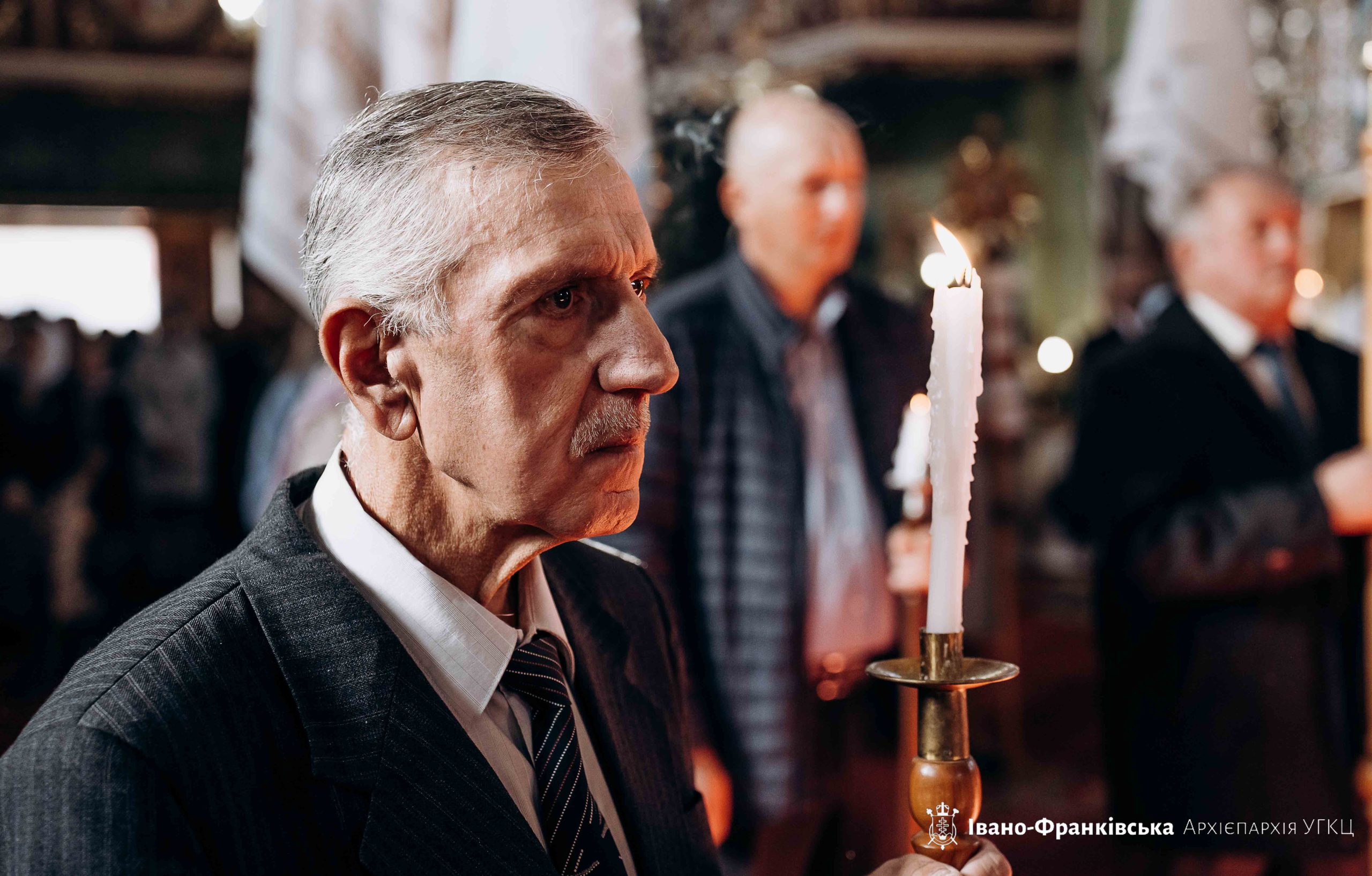 «Щасливі є ті люди, які своїми серцями стали подібні до доброї землі», – Митрополит Володимир у Солотвині «Щасливі є ті люди, які своїми серцями стали подібні до доброї землі», – Митрополит Володимир у Солотвині