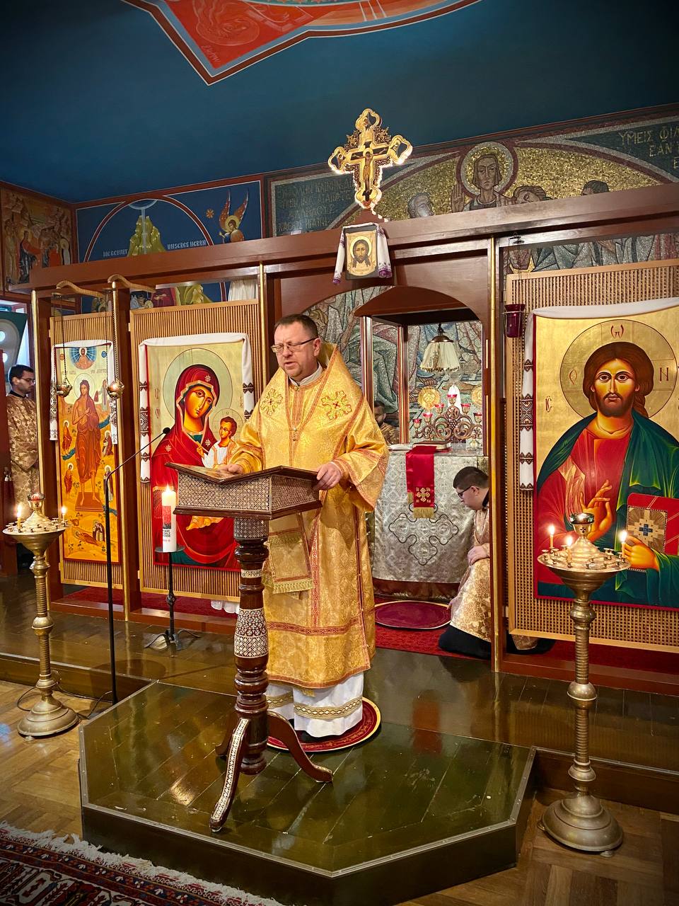 «Сучасна війна загострила кризу батьківства в Україні», – Владика Володимир у Східній Колегії м. Айштет «Сучасна війна загострила кризу батьківства в Україні», – Владика Володимир у Східній Колегії м. Айштет