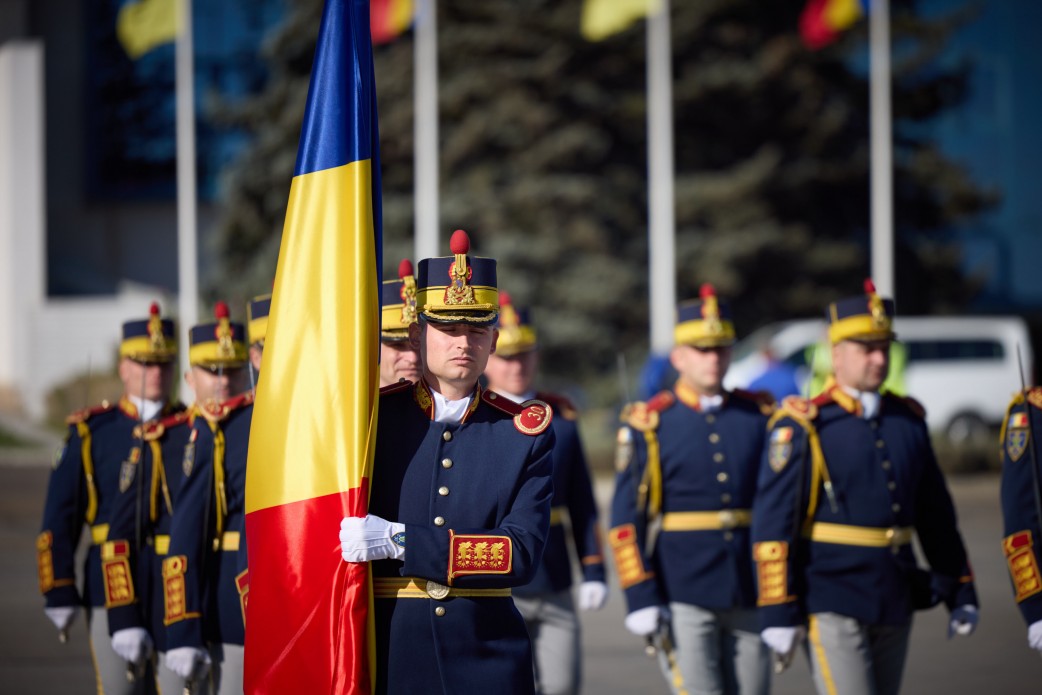 У Бухаресті Президент зустрівся з головою румунського уряду У Бухаресті Президент зустрівся з головою румунського уряду