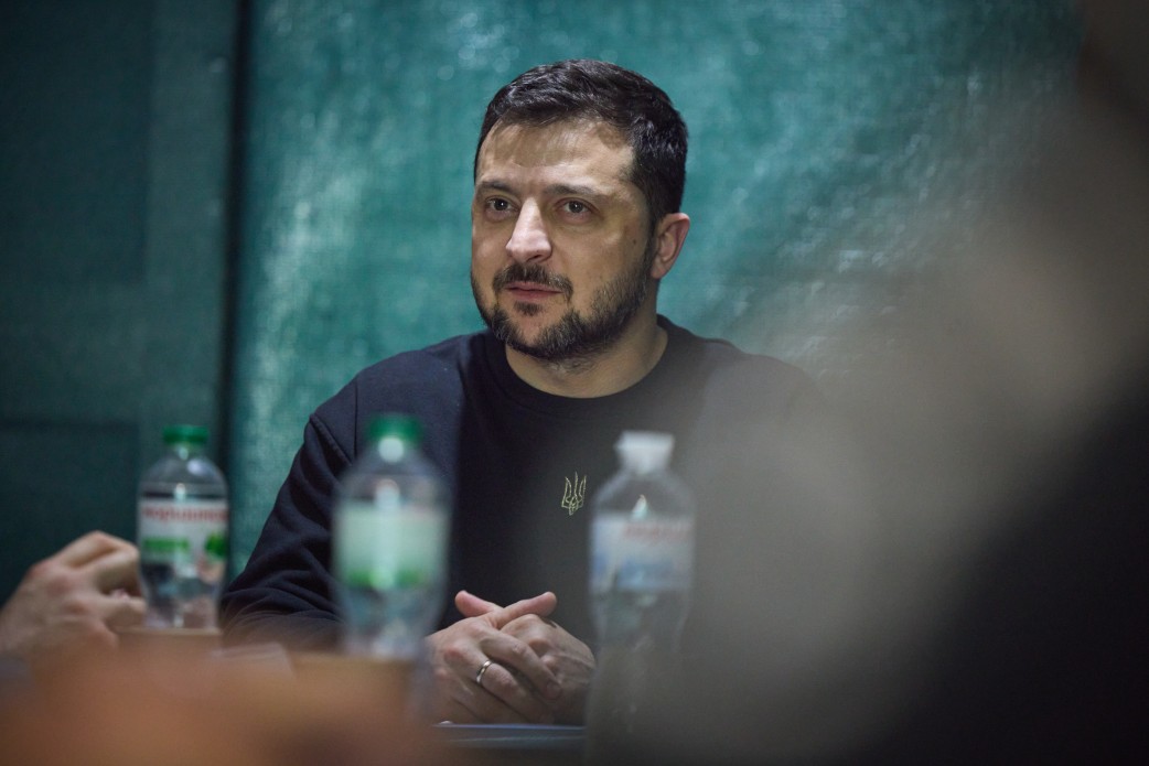 У Миколаєві Президент провів нараду щодо актуальної ситуації в регіоні У Миколаєві Президент провів нараду щодо актуальної ситуації в регіоні