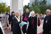 У Трускавці освятили пам’ятник митрополиту Володимиру Стернюку У Трускавці освятили пам’ятник митрополиту Володимиру Стернюку