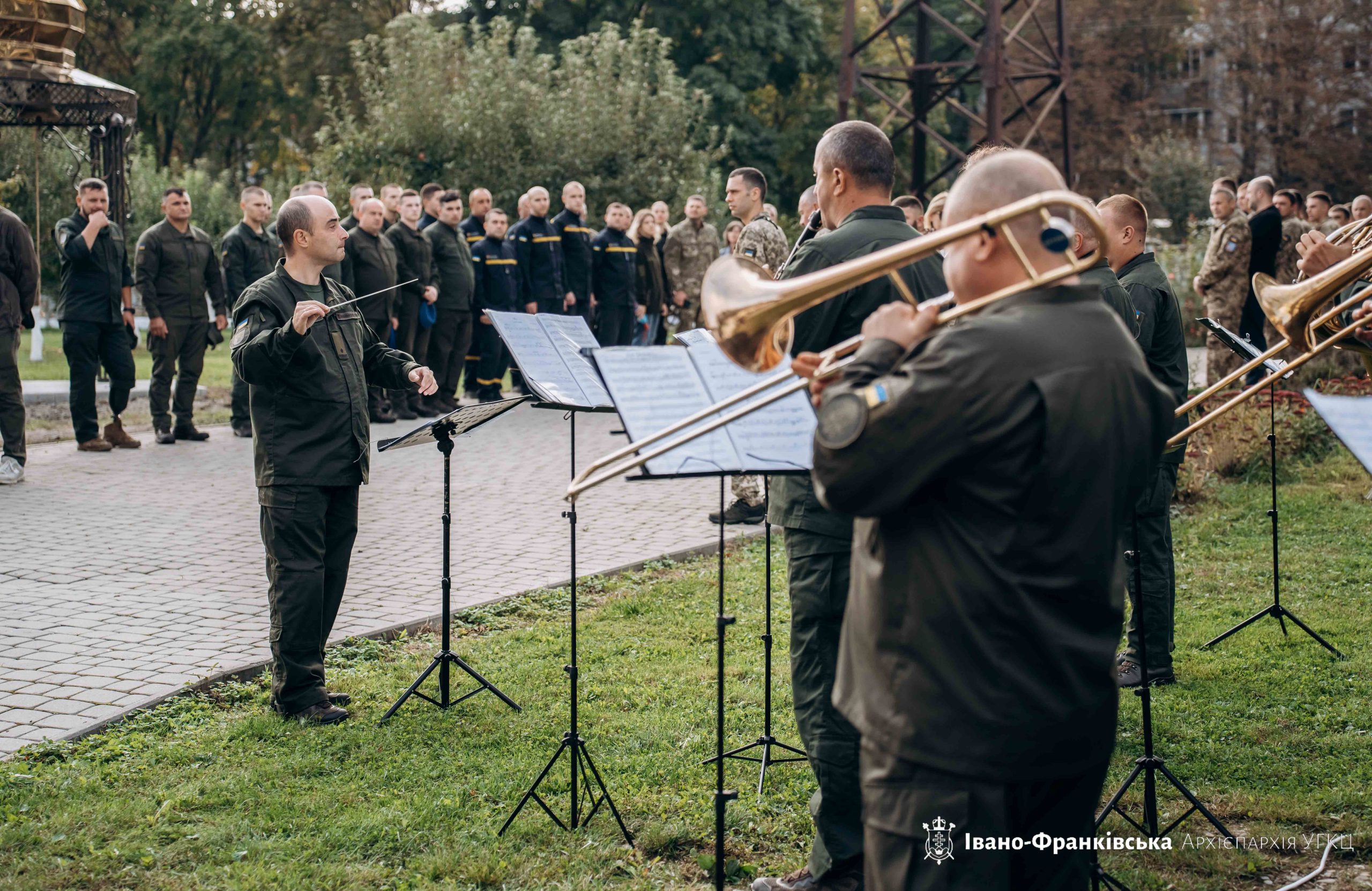 В Івано-Франківську молитовно відзначили День Захисника України В Івано-Франківську молитовно відзначили День Захисника України