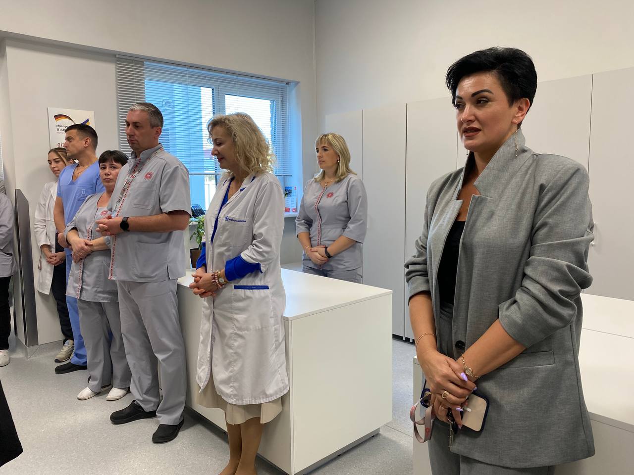 «Важливо, щоб тут люди отримували комплексне зцілення»: Владика Володимир благословив діагностичне і реабілітаційне відділення у лікарні святого Луки «Важливо, щоб тут люди отримували комплексне зцілення»: Владика Володимир благословив діагностичне і реабілітаційне відділення у лікарні святого Луки