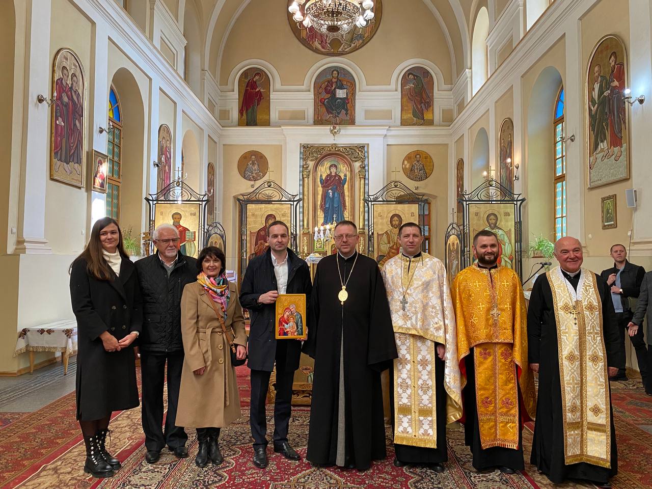 «Відроджуємо добру традицію — молитву студентів та викладачів в обідній час»,— Владика Володимир звершив молитву за медичний університет у храмі Пресвятої Трійці «Відроджуємо добру традицію — молитву студентів та викладачів в обідній час»,— Владика Володимир звершив молитву за медичний університет у храмі Пресвятої Трійці