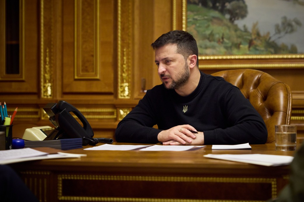 Володимир Зеленський провів телефонну розмову з головою уряду Іспанії Володимир Зеленський провів телефонну розмову з головою уряду Іспанії