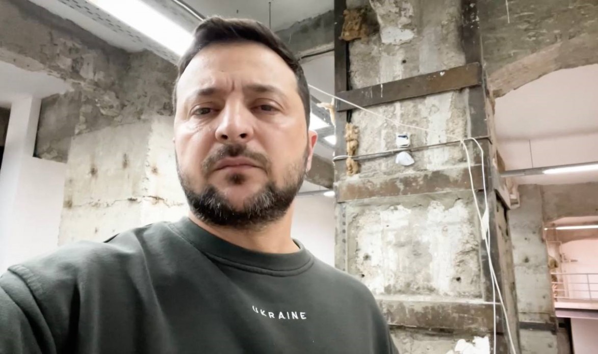 Харків не просто тримається, а допомагає тримати міцним увесь наш Cхід – звернення Президента України Харків не просто тримається, а допомагає тримати міцним увесь наш Cхід – звернення Президента України