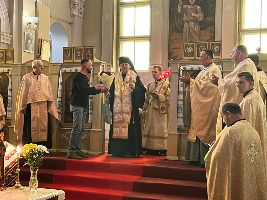 З нагоди всесвітнього Дня психічного здоров’я владика Володимир звершив Молебень у каплиці психіатричної лікарні Львова З нагоди всесвітнього Дня психічного здоров’я владика Володимир звершив Молебень у каплиці психіатричної лікарні Львова