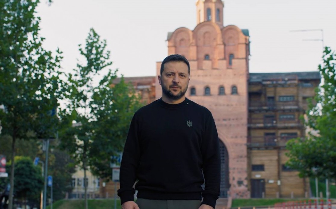 Звернення Президента Володимира Зеленського з нагоди Дня захисників і захисниць України Звернення Президента Володимира Зеленського з нагоди Дня захисників і захисниць України