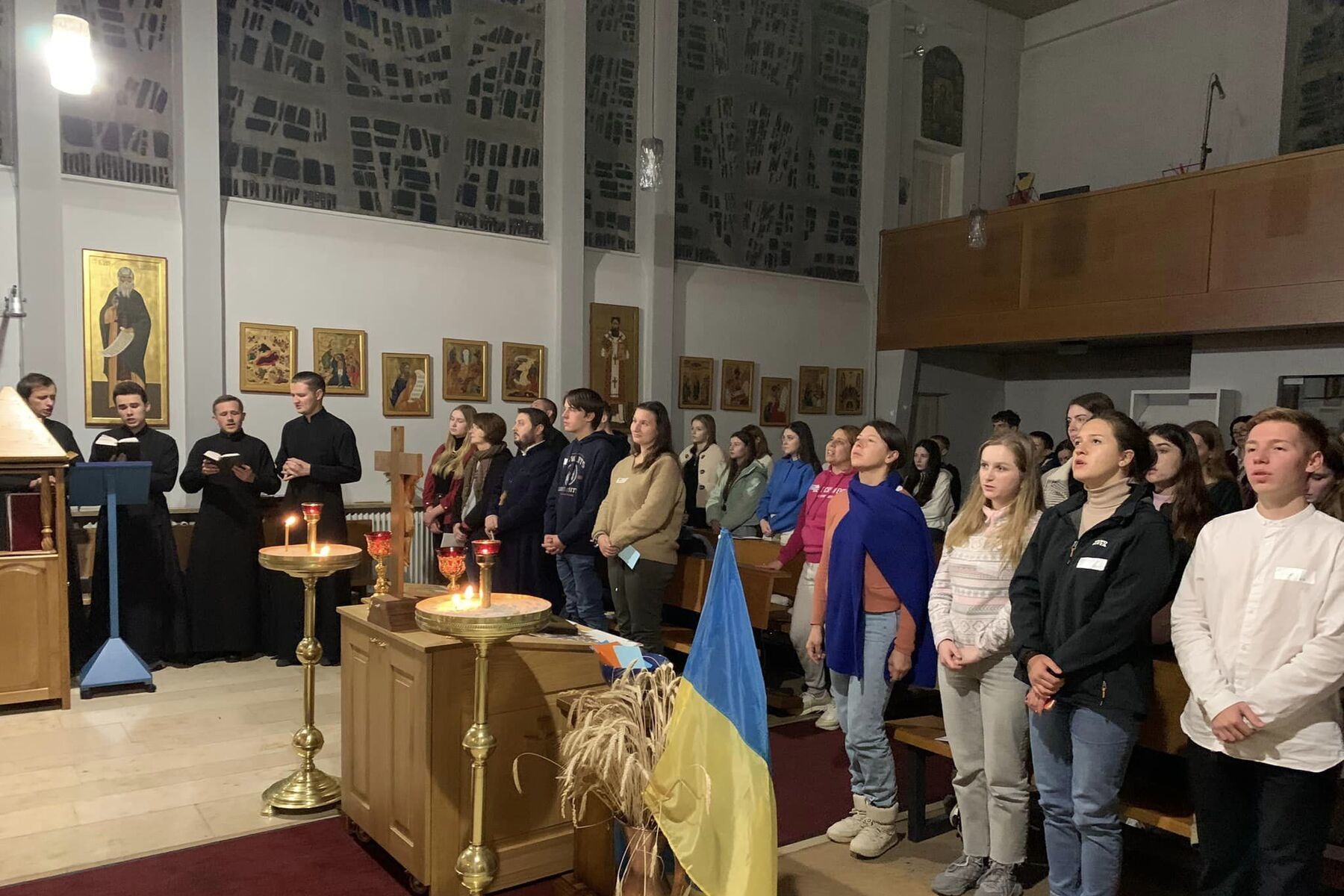 &laquo;Дружба без кордонів&raquo;: відбулася міжконфесійна зустріч молоді в&nbsp;Німеччині