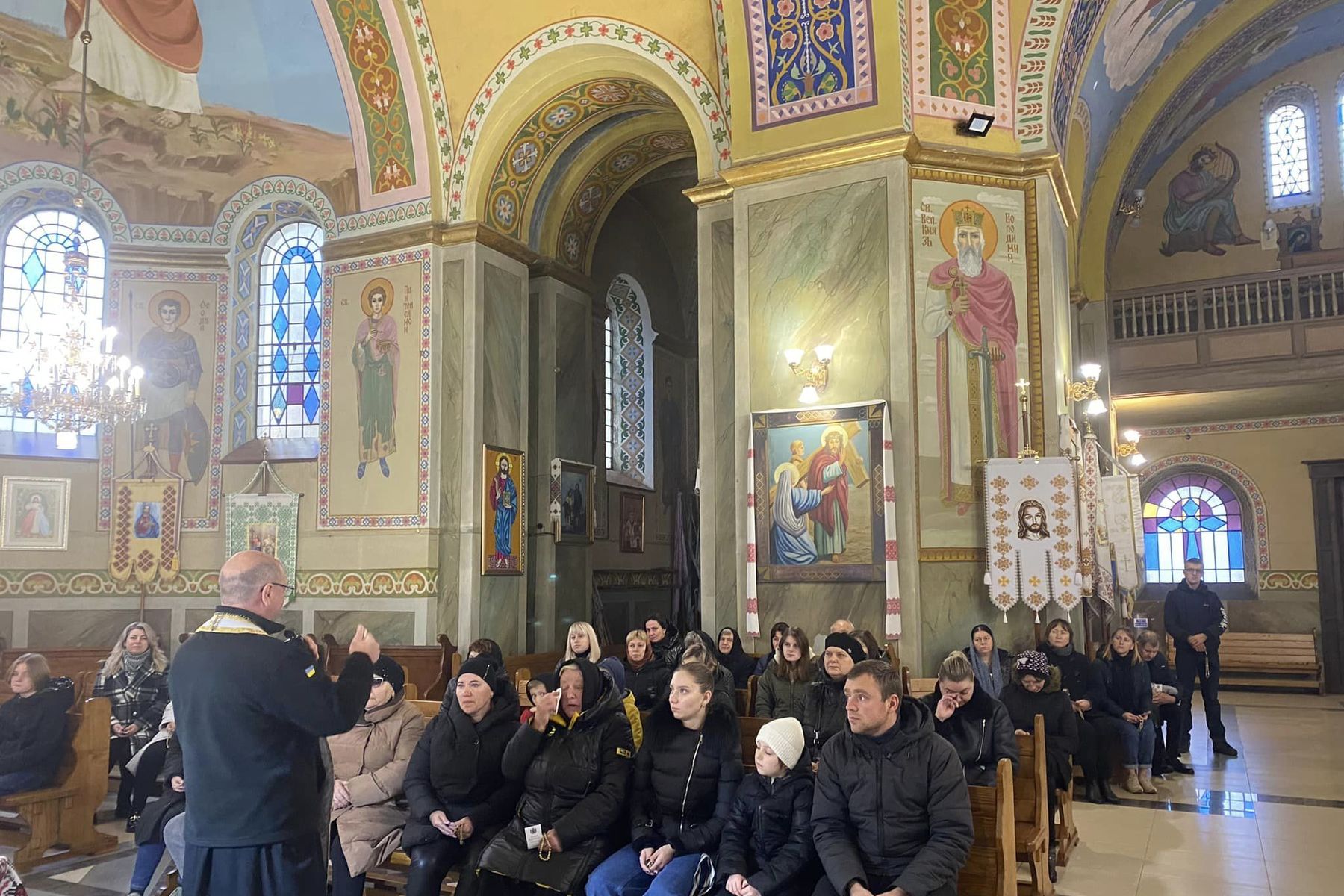 Єпископ-помічник Стрийської єпархії зустрівся з&nbsp;родинами загиблих героїв