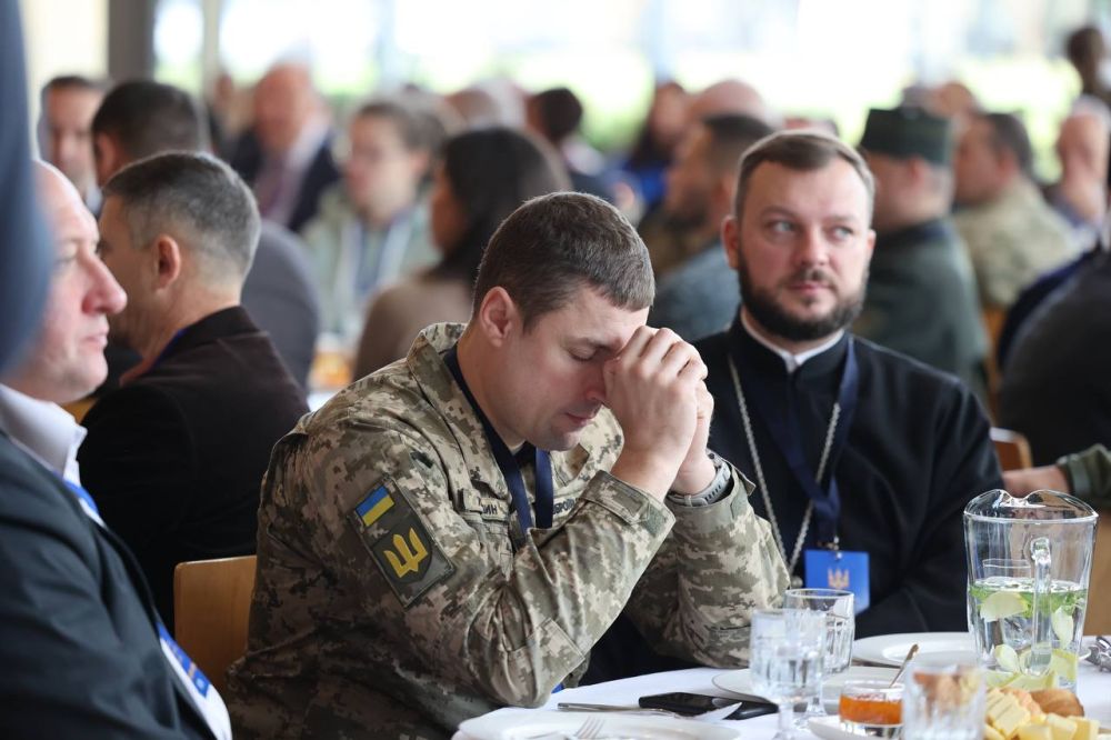 Коли, як не у час війни: у Львові відбувся Молитовний сніданок, який у світі проводять вже 70 років Коли, як не у час війни: у Львові відбувся Молитовний сніданок, який у світі проводять вже 70 років