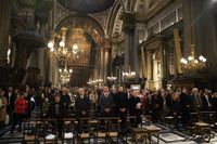 &laquo;Молимося за&nbsp;жертв, дякуємо за&nbsp;визнання, виборюємо перемогу&raquo;: у&nbsp;Парижі відзначили 90-ті роковини Голодомору