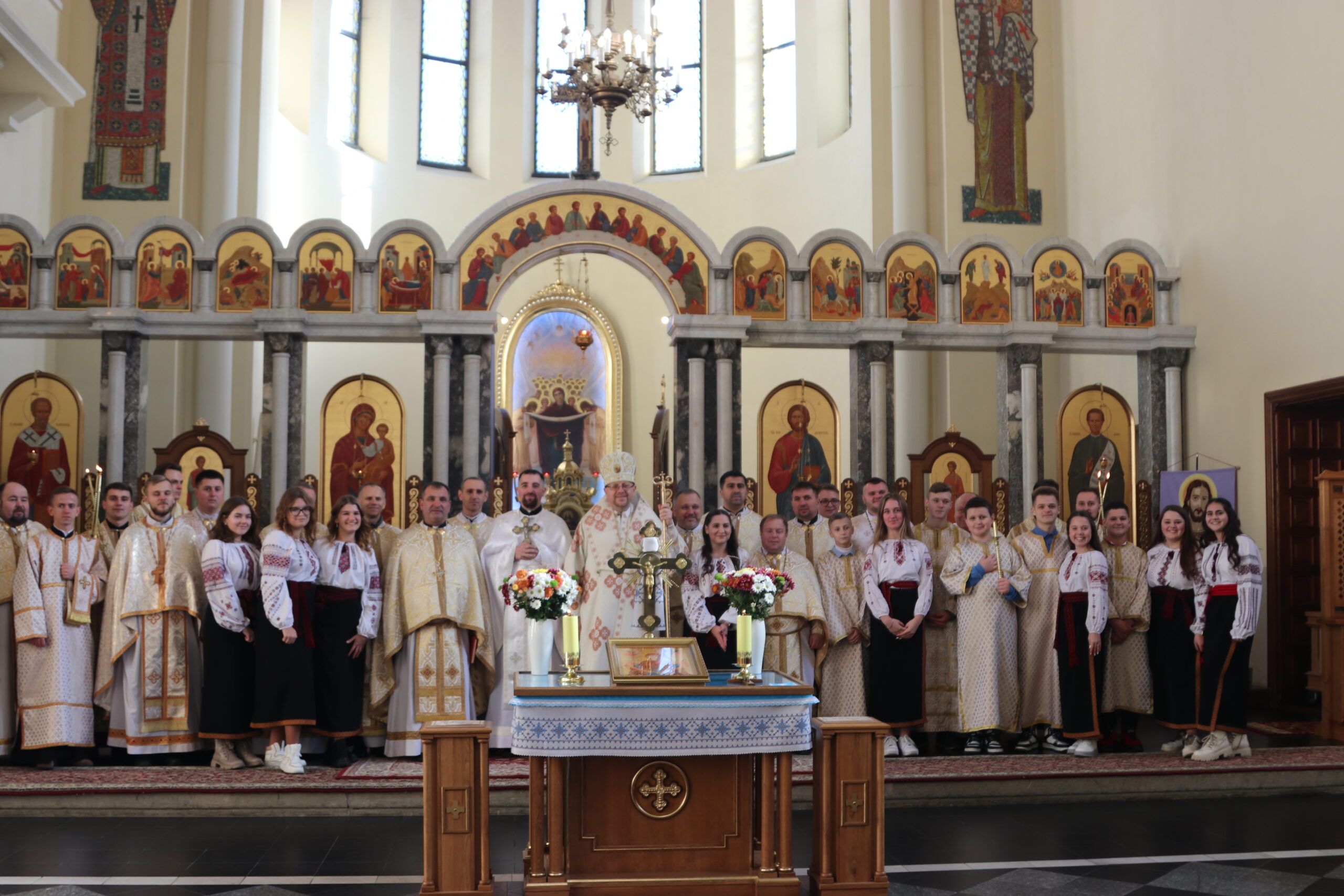 «Нехай Бог йому товаришує молитвами св. Матея»: Владика Володимир звершив священниче рукоположення Мирослава Сольського «Нехай Бог йому товаришує молитвами св. Матея»: Владика Володимир звершив священниче рукоположення Мирослава Сольського