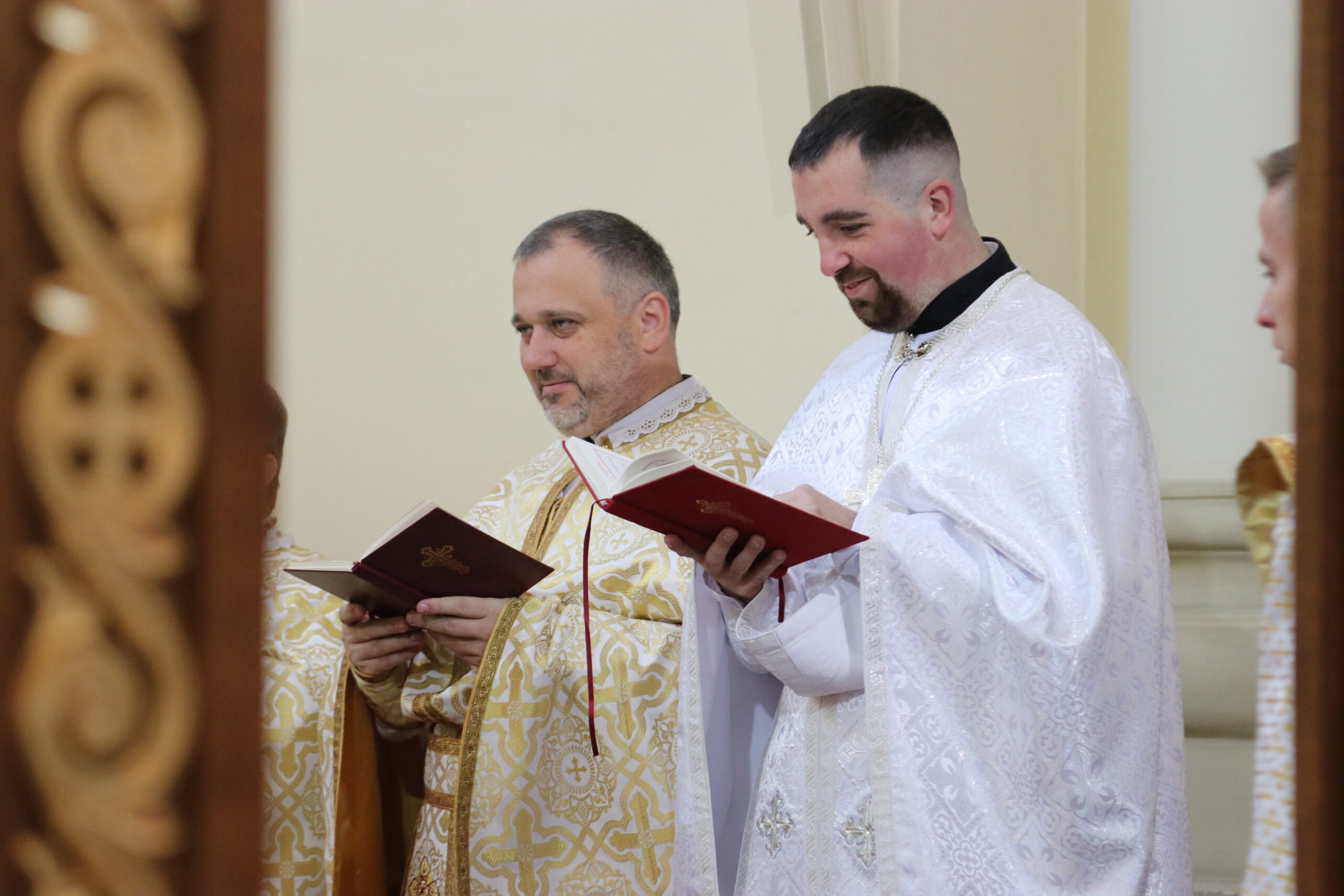 «Нехай Бог йому товаришує молитвами св. Матея»: Владика Володимир звершив священниче рукоположення Мирослава Сольського «Нехай Бог йому товаришує молитвами св. Матея»: Владика Володимир звершив священниче рукоположення Мирослава Сольського