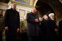 Релігійні лідери разом із&nbsp;військово-політичним керівництвом України помолилися за&nbsp;жертв Голодомору в&nbsp;Києво-Печерській лаврі