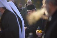 Релігійні лідери разом з&nbsp;військово-політичним керівництвом України помолилися за&nbsp;жертв Голодомору в&nbsp;Києво-Печерській лаврі