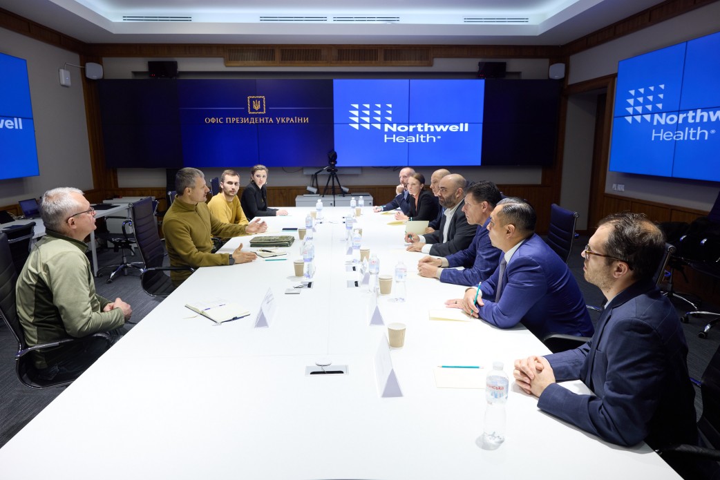 Роман Машовець провів зустріч із керівництвом американської медичної корпорації Northwell Health Роман Машовець провів зустріч із керівництвом американської медичної корпорації Northwell Health