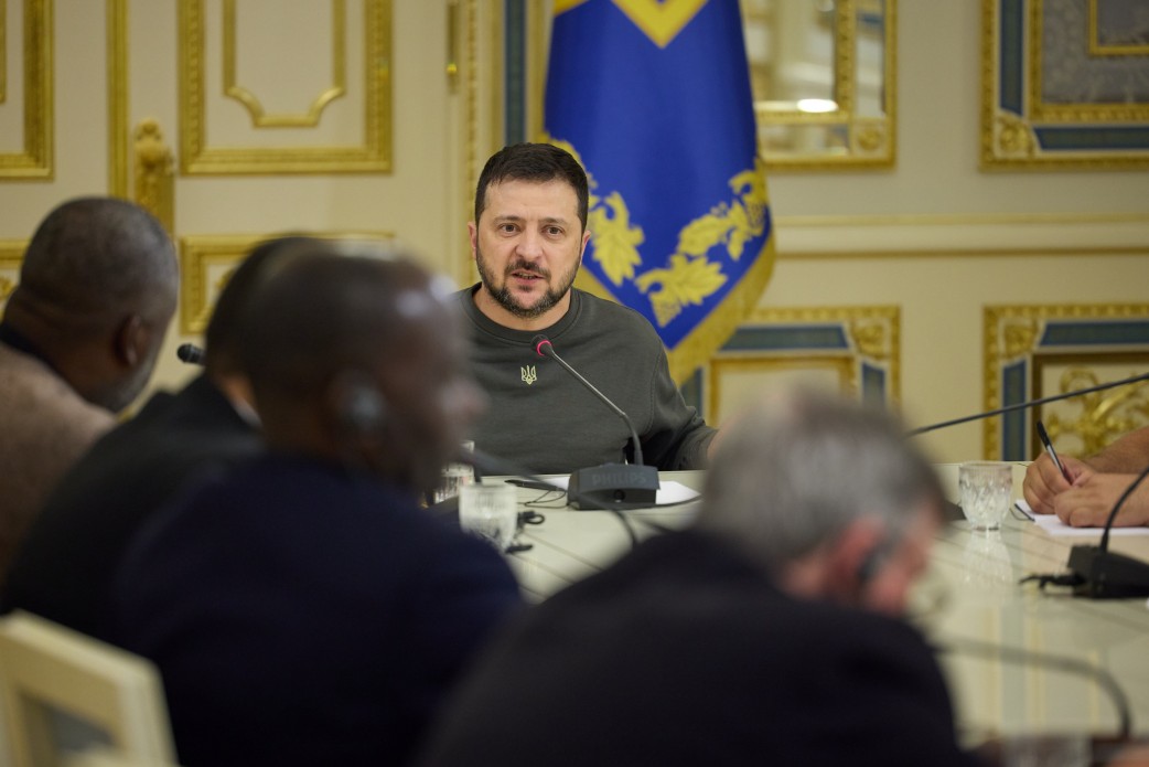 Україна готова бути стратегічним партнером країн Африки – Володимир Зеленський під час спілкування з представниками африканських ЗМІ Україна готова бути стратегічним партнером країн Африки – Володимир Зеленський під час спілкування з представниками африканських ЗМІ